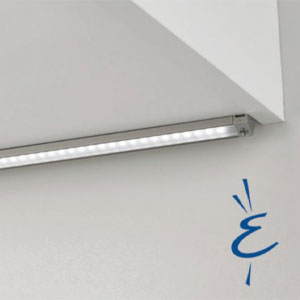 Waschplatz-Beleuchtung: LED, Derby II Edelstahl-Optik, 2700 - 6500 K, Breite: 56 cm