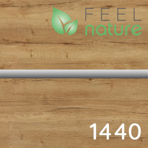 Frontfarbe: Halifax Eiche quer NB mit Synchronpore -chromfarbene Einlage